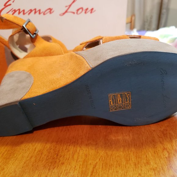 EMMA LOU Wedges. Suede. Sz.8 NWB - Picture 6 of 6